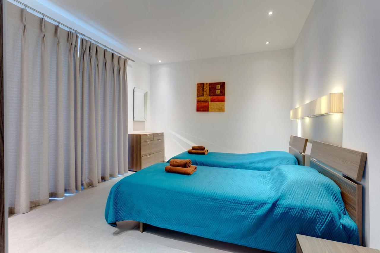 Seaview Apartment In Fort Cambridge, Sliema Extérieur photo