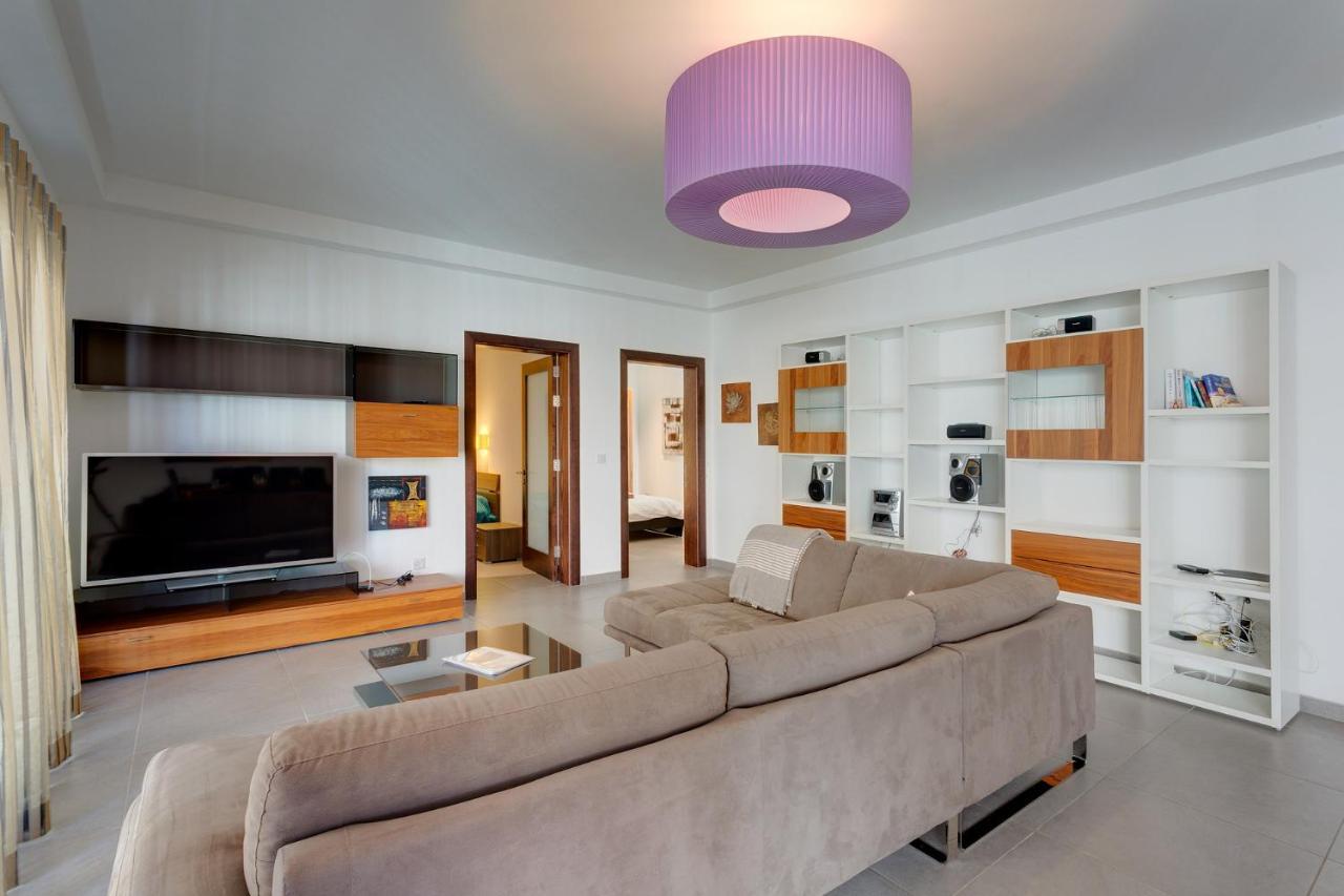 Seaview Apartment In Fort Cambridge, Sliema Extérieur photo